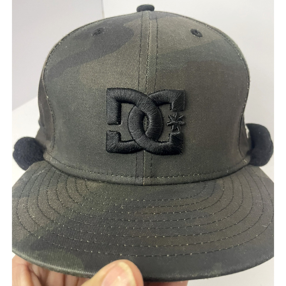 New Era 59fifty DC Embroidered Logo Black Fleece Ear Flap Camo Green Cup 7 1/2